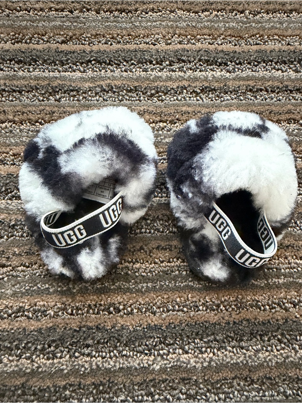 UGG Baby Unisex Black and White Fluff Tie Dye Slide Sandals